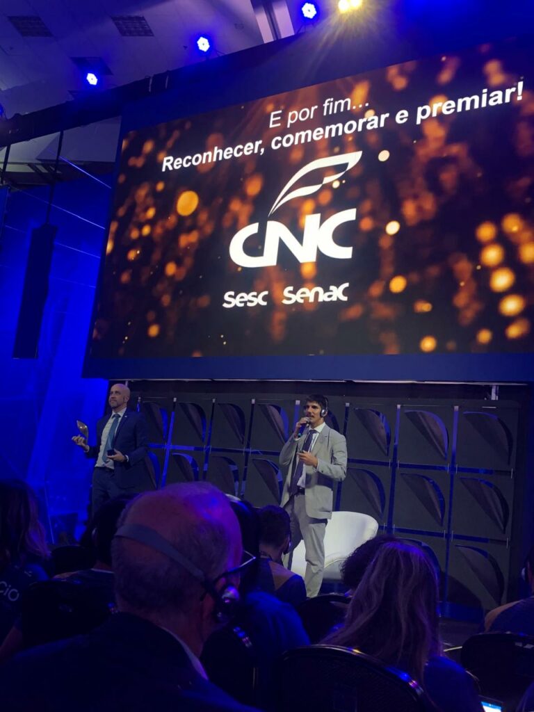Sicomércio-VR presente no Conecta 2025, evento nacional sobre varejo, realizado em Brasília