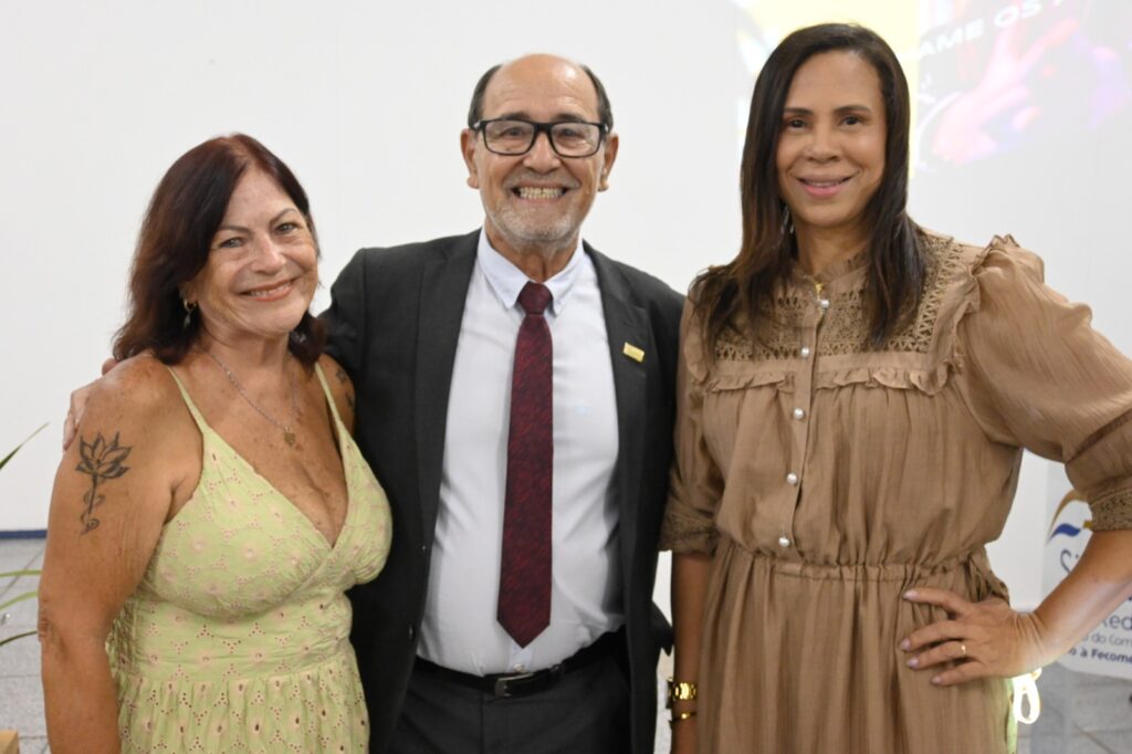 Jerônimo dos Santos assume presidência do Sicomércio-VR