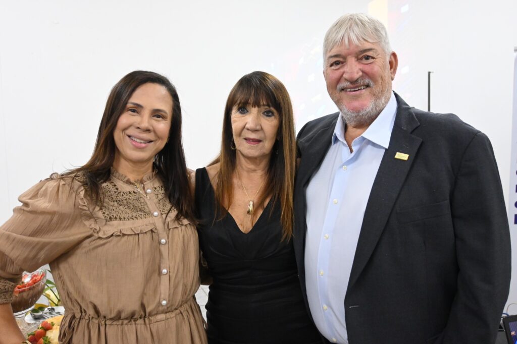 Jerônimo dos Santos assume presidência do Sicomércio-VR